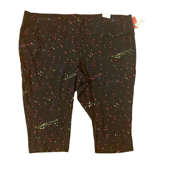 NEW LIVI by Lane Bryant Black Paint Splatter Capri Legging Size 38/40 - Picture 1 of 3